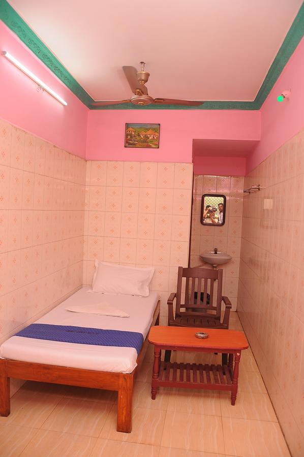 Merit Guest House Τσενάι Εξωτερικό φωτογραφία